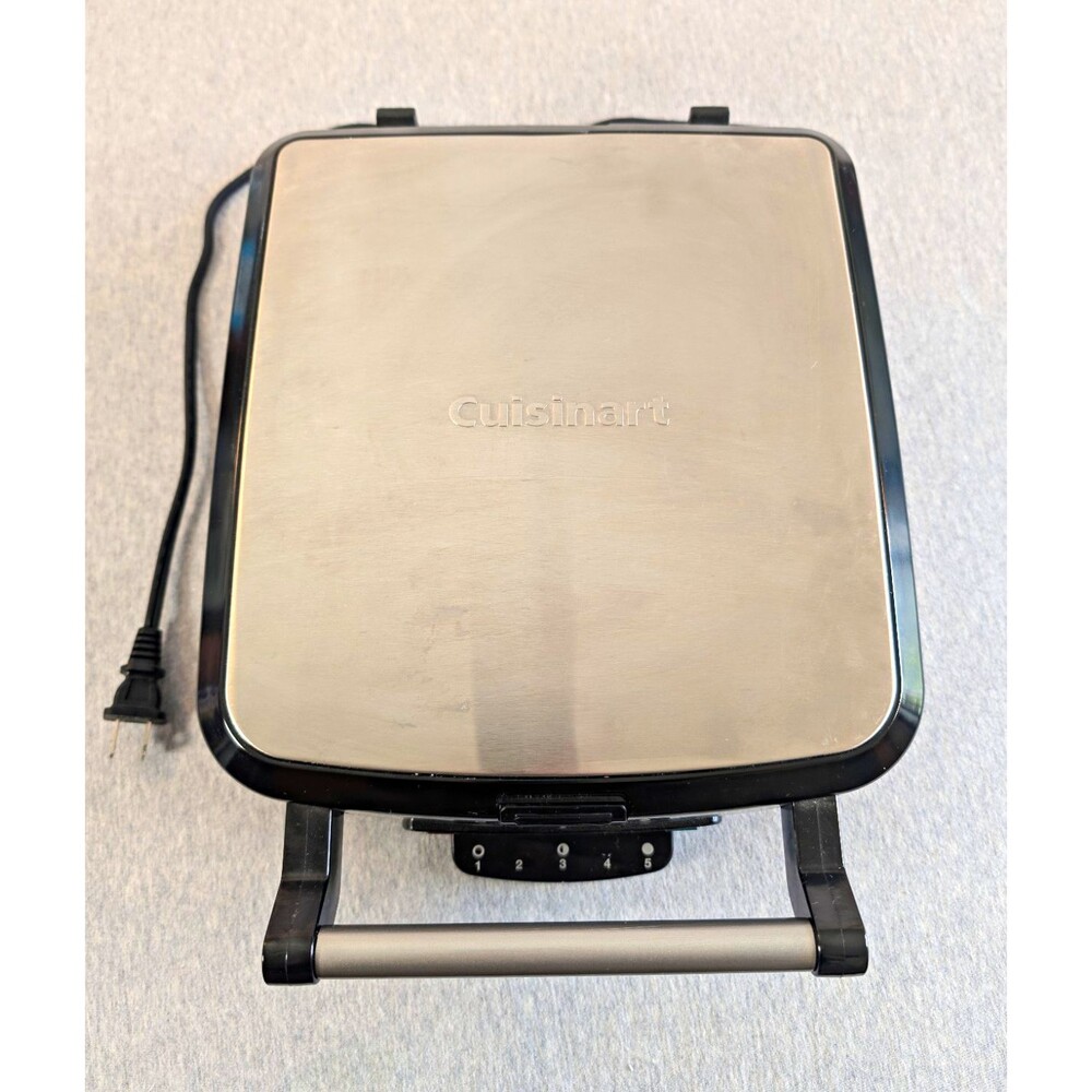 Cuisinart WAF-150 4-Slice Belgian Waffle Maker Non-Stick Indicator Light